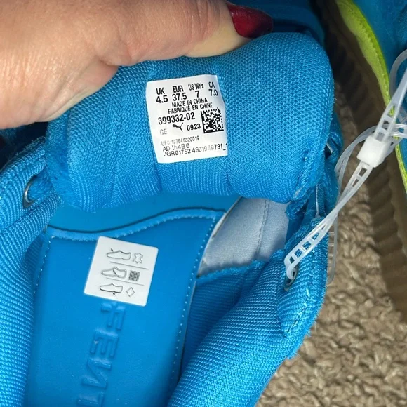 Puma Electric Blue Athletic Shoes - Picture 3 of 5